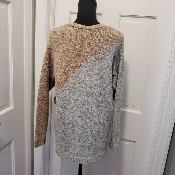 Cabi Beige & Gray Tilt Cardigan Size Small, Casual, Relaxed Fit - Picture 4 of 9